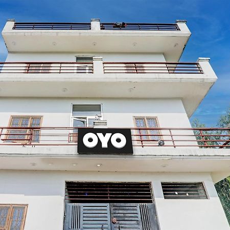 Oyo Flagship Shine Hotel Chinhat Eksteriør bilde