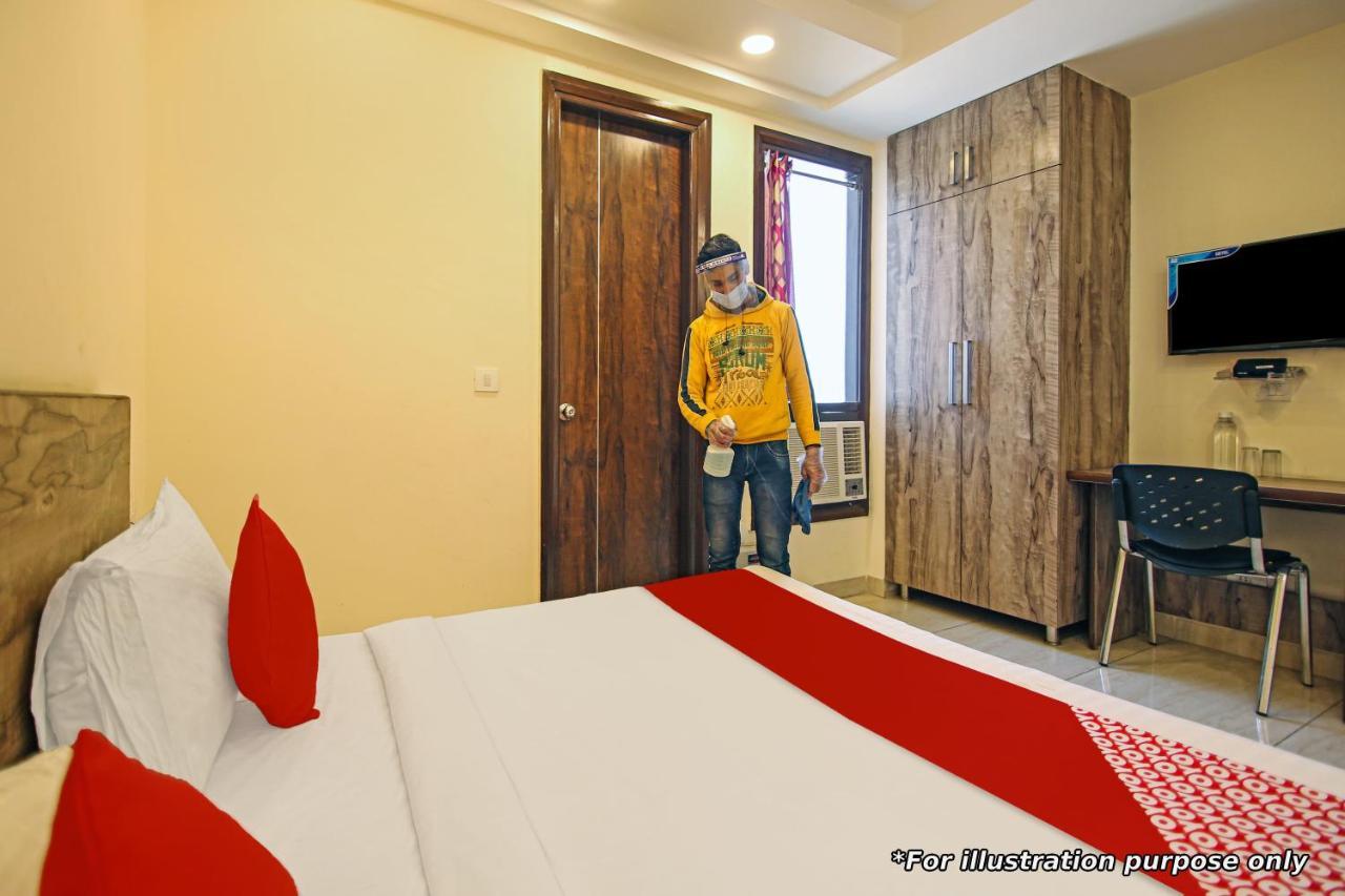 Oyo Flagship Shine Hotel Chinhat Eksteriør bilde