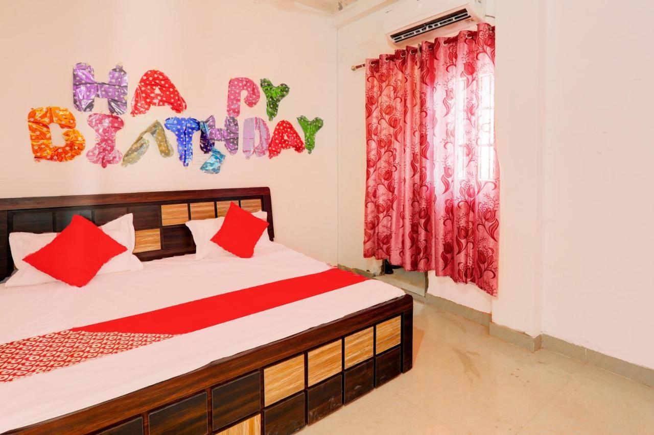 Oyo Flagship Shine Hotel Chinhat Eksteriør bilde