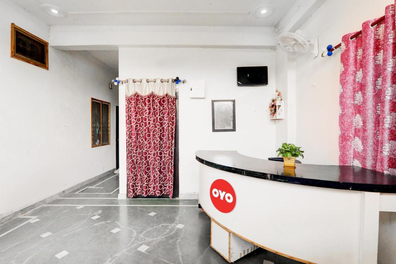 Oyo Flagship Shine Hotel Chinhat Eksteriør bilde