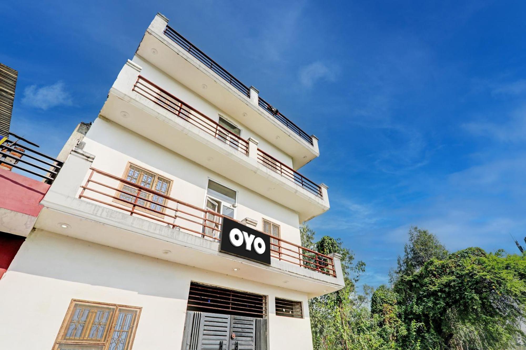 Oyo Flagship Shine Hotel Chinhat Eksteriør bilde